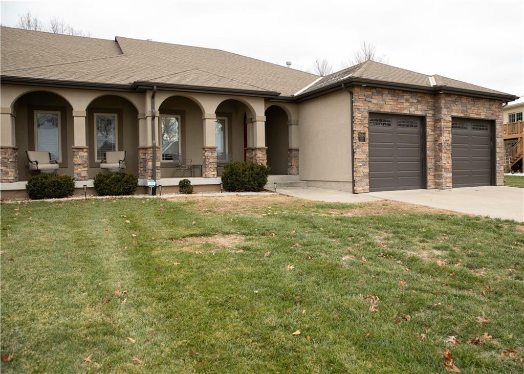 Property Photo:  2504 NW Ashurst Drive  MO 64081 