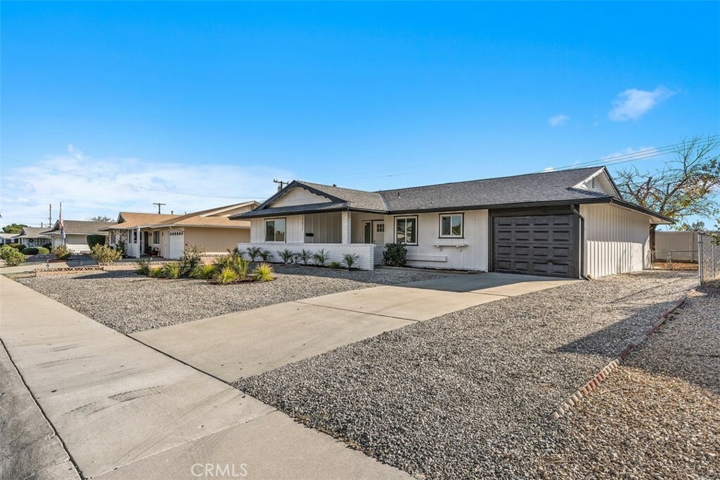 Property Photo:  25831 Musselburgh Drive  CA 92586 