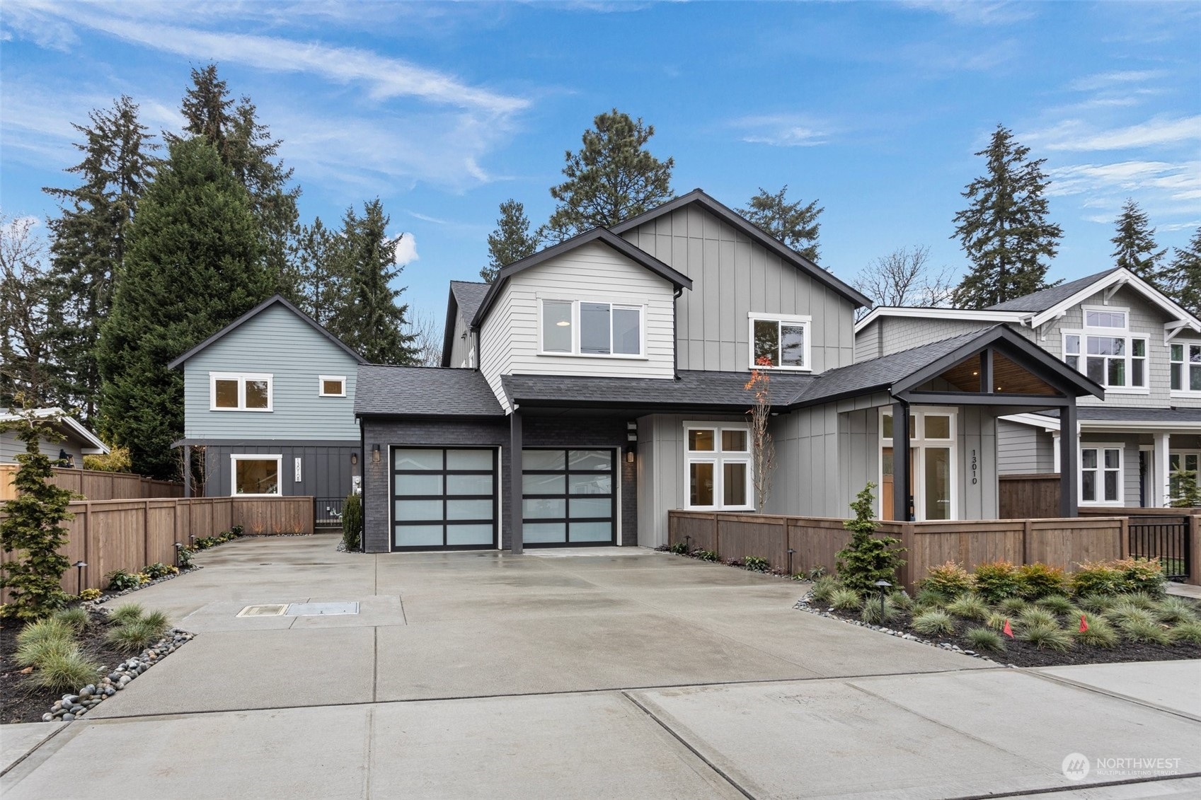 Property Photo:  13010 NE 113th Street  WA 98033 