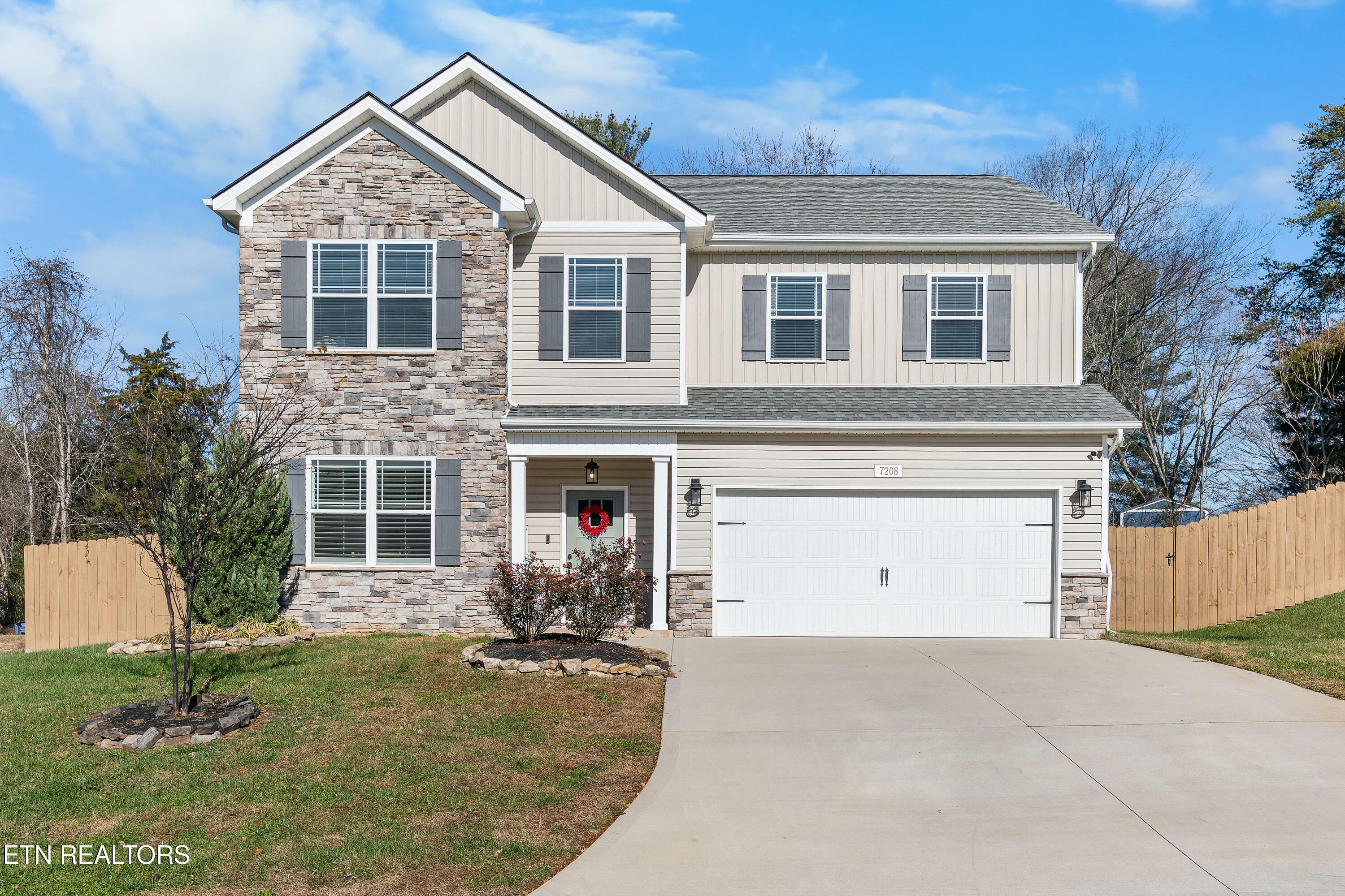 Property Photo:  7208 Willow Park Lane  TN 37931 