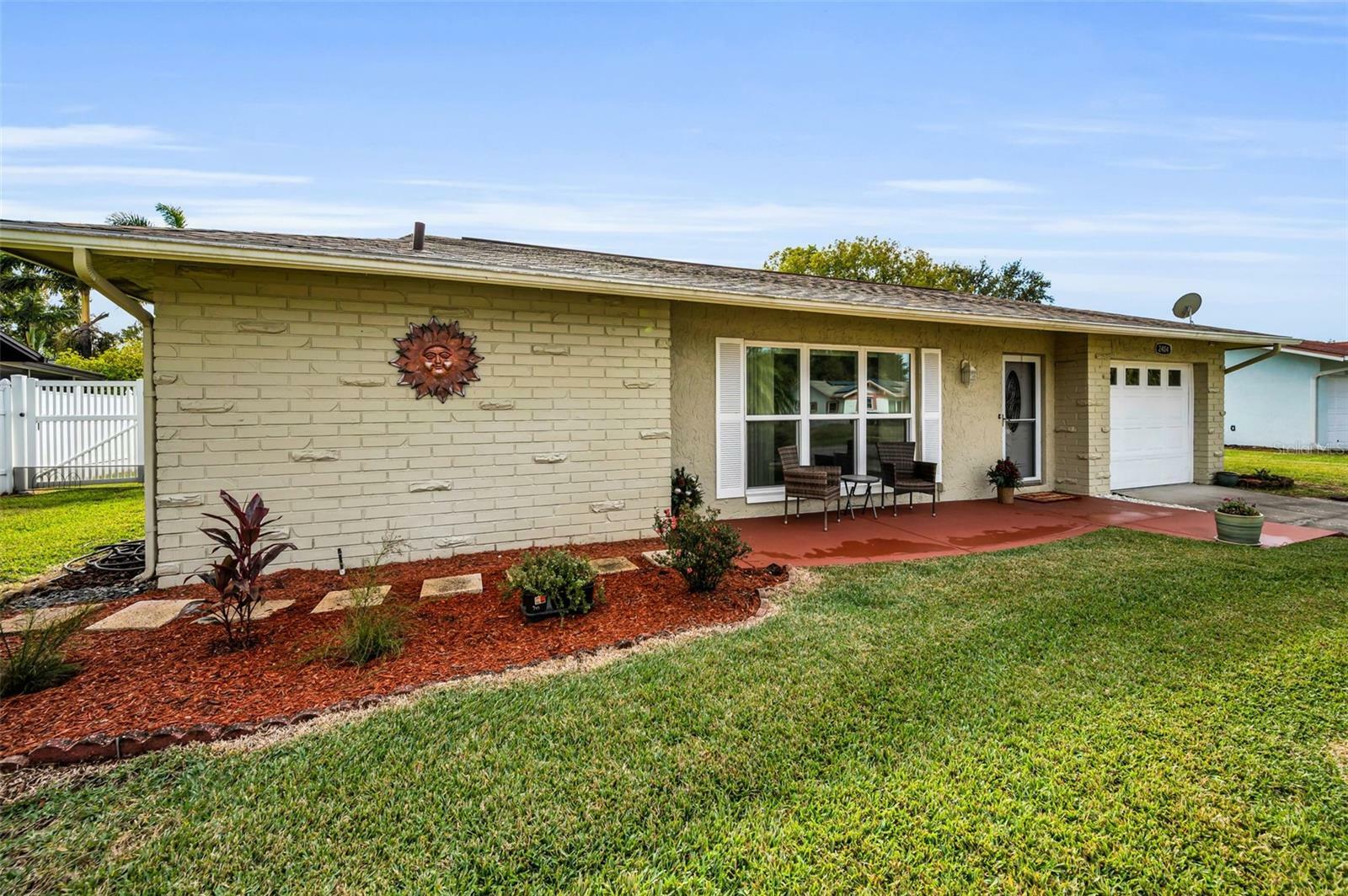 Property Photo:  2404 Forecastle Drive  FL 34685 