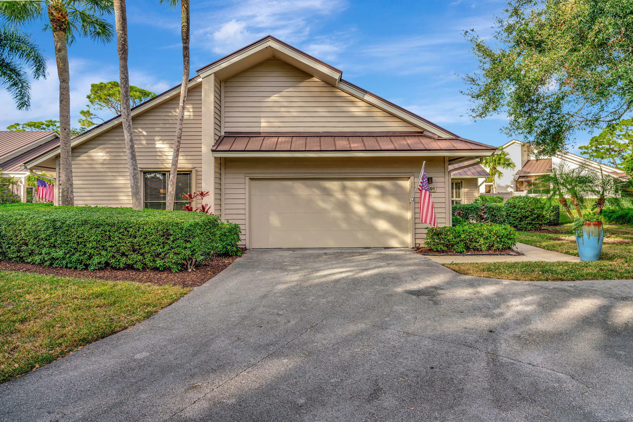 Property Photo:  5191 SE Brandywine Way  FL 34997 