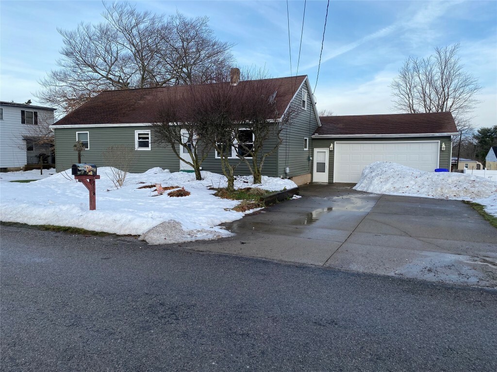 Property Photo:  2814 E 31st Street  PA 16510 