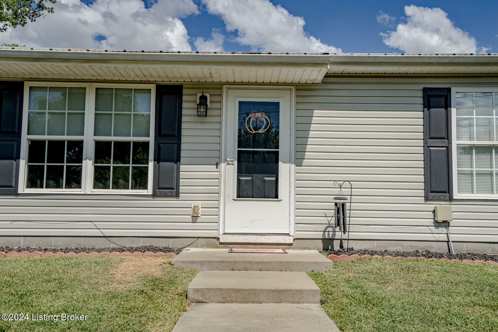 Property Photo:  419 Darren Dr  KY 42754 