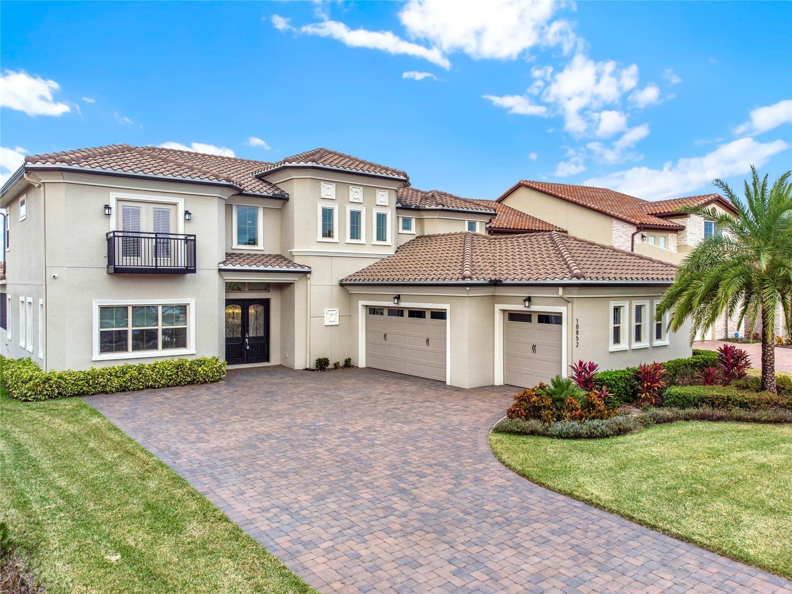 Property Photo: 10852 Mobberley Circle FL 32832