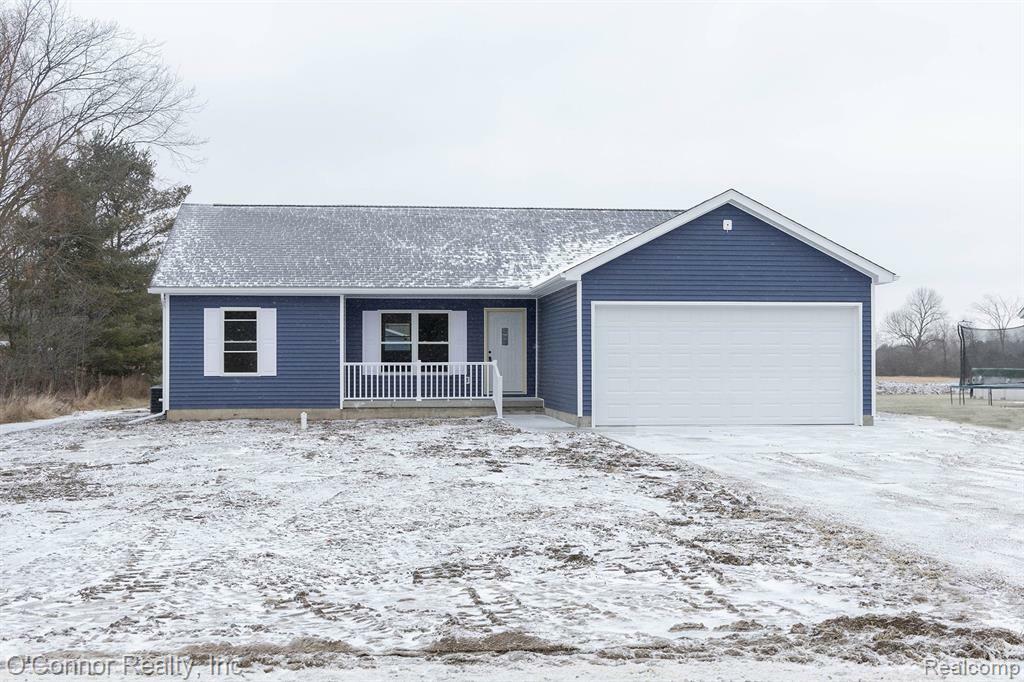 Property Photo: 1668 Allen Road MI 48074