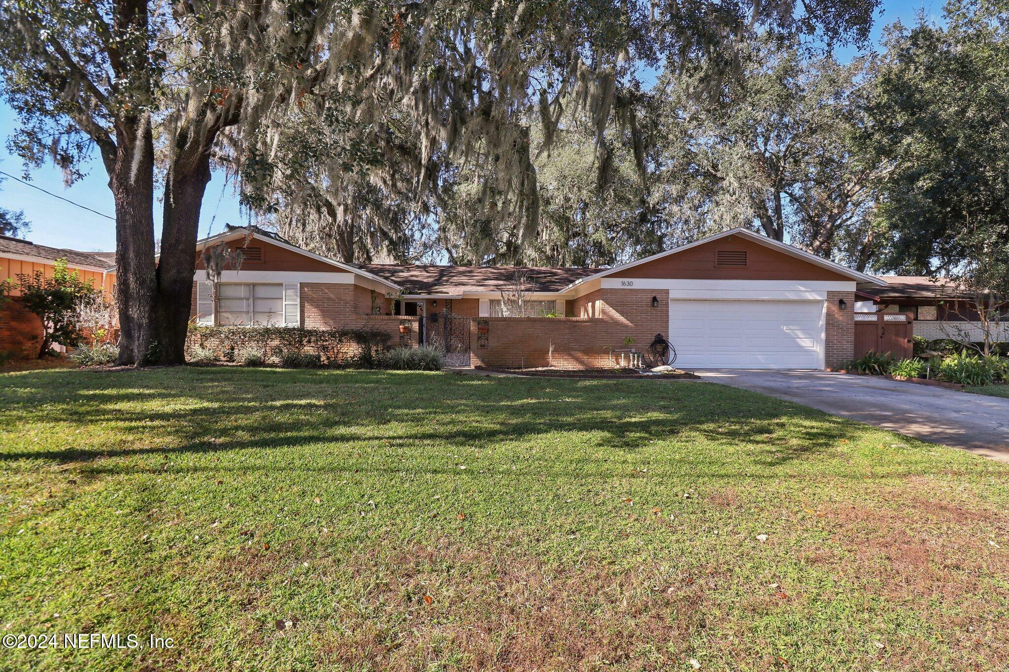 Property Photo:  1630 Westminister Avenue  FL 32210 