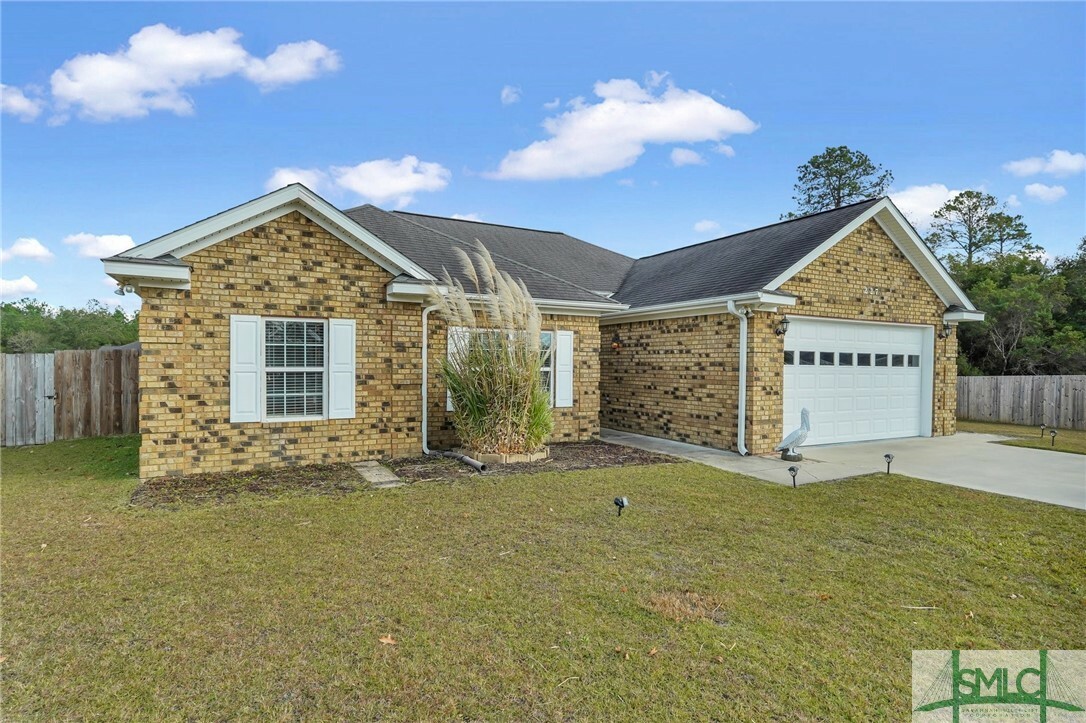 Property Photo:  227 Appling Street  GA 31313 