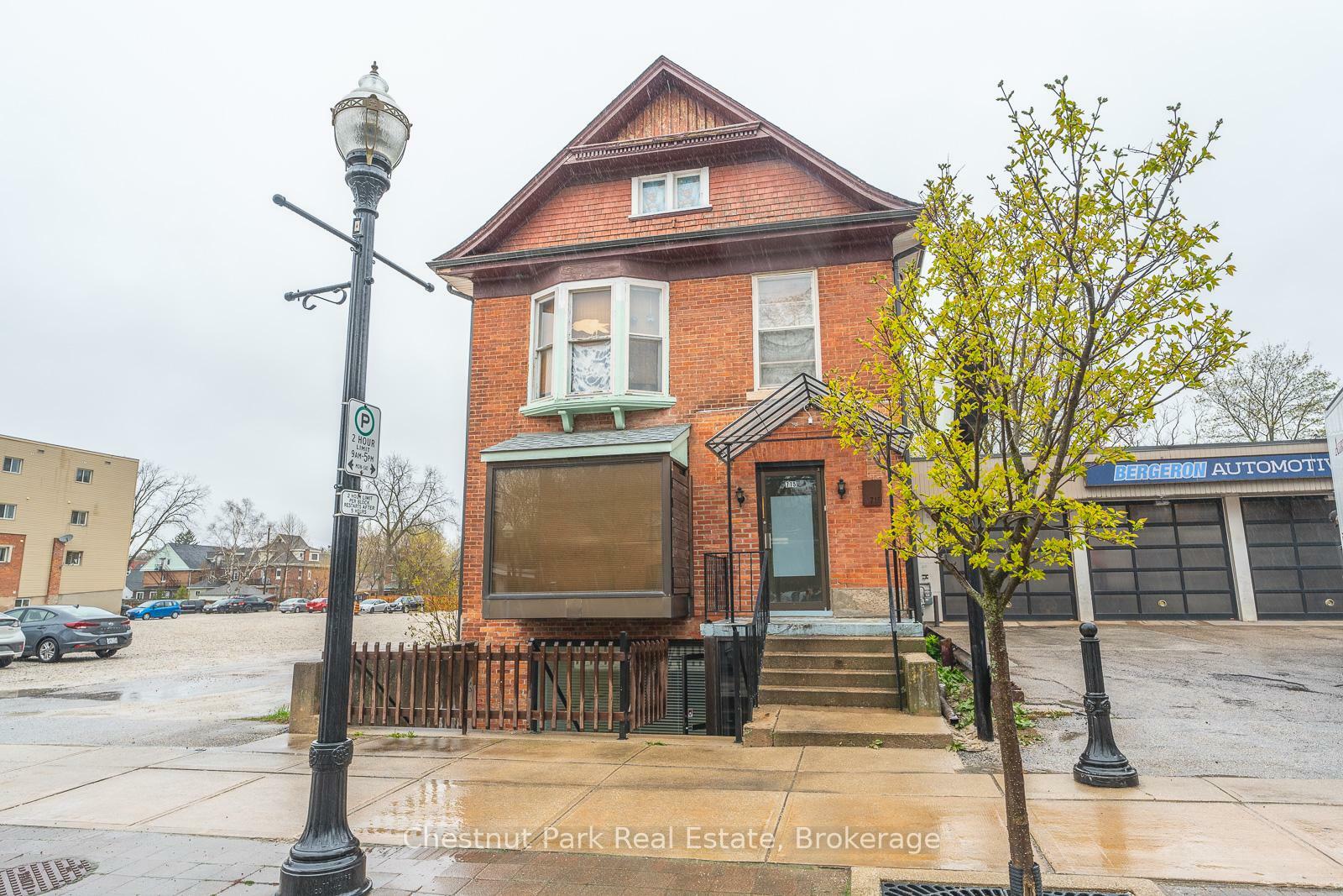 Property Photo: 715 2nd Avenue E ON N4K 2G9
