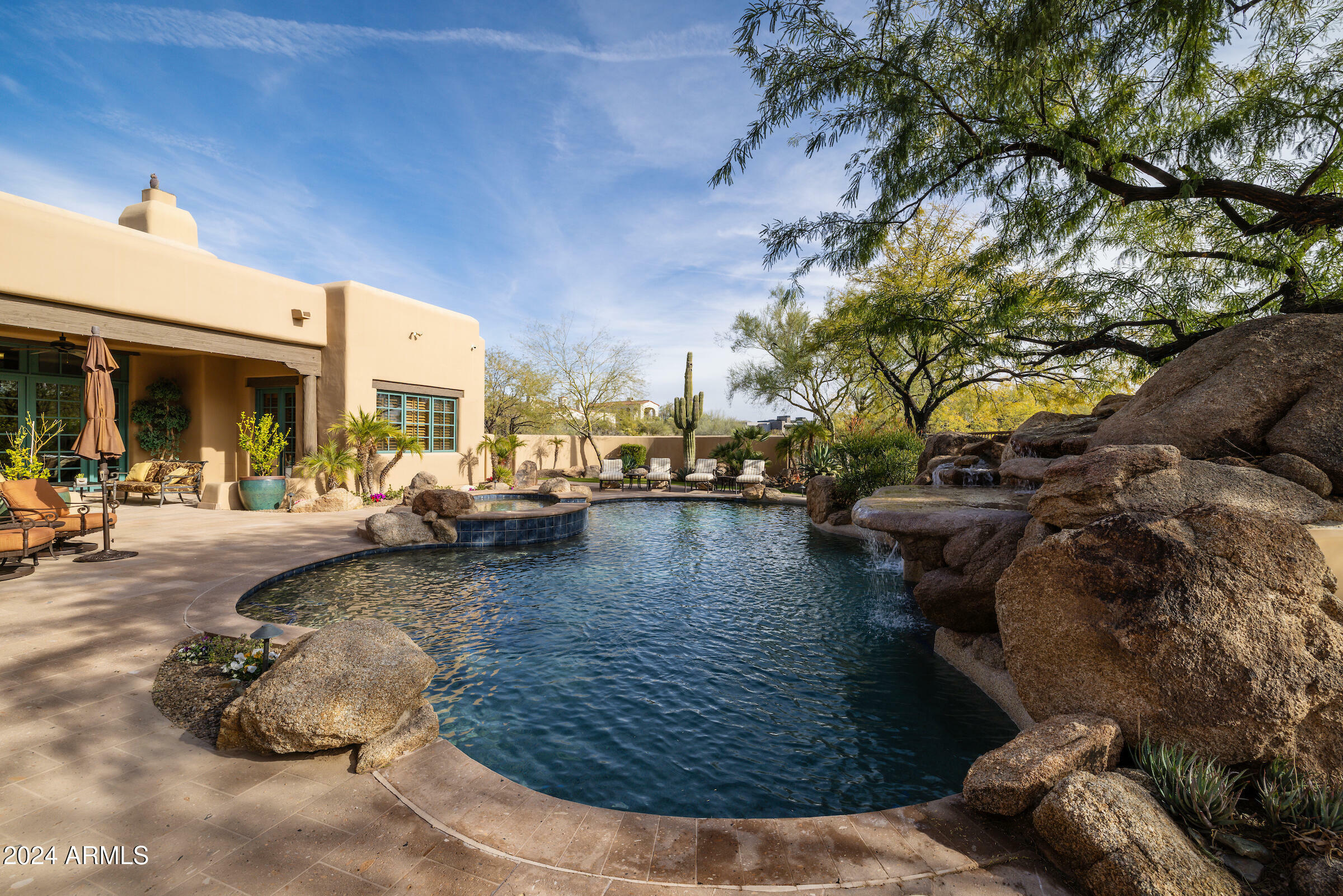 Property Photo: 33296 N Vanishing Trail AZ 85266