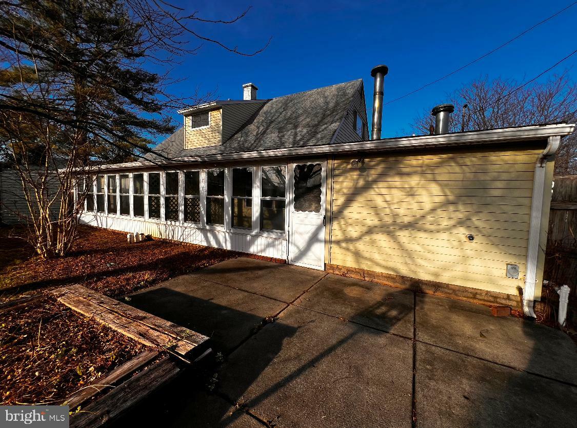 Property Photo:  34 Verdant Road  PA 19057 