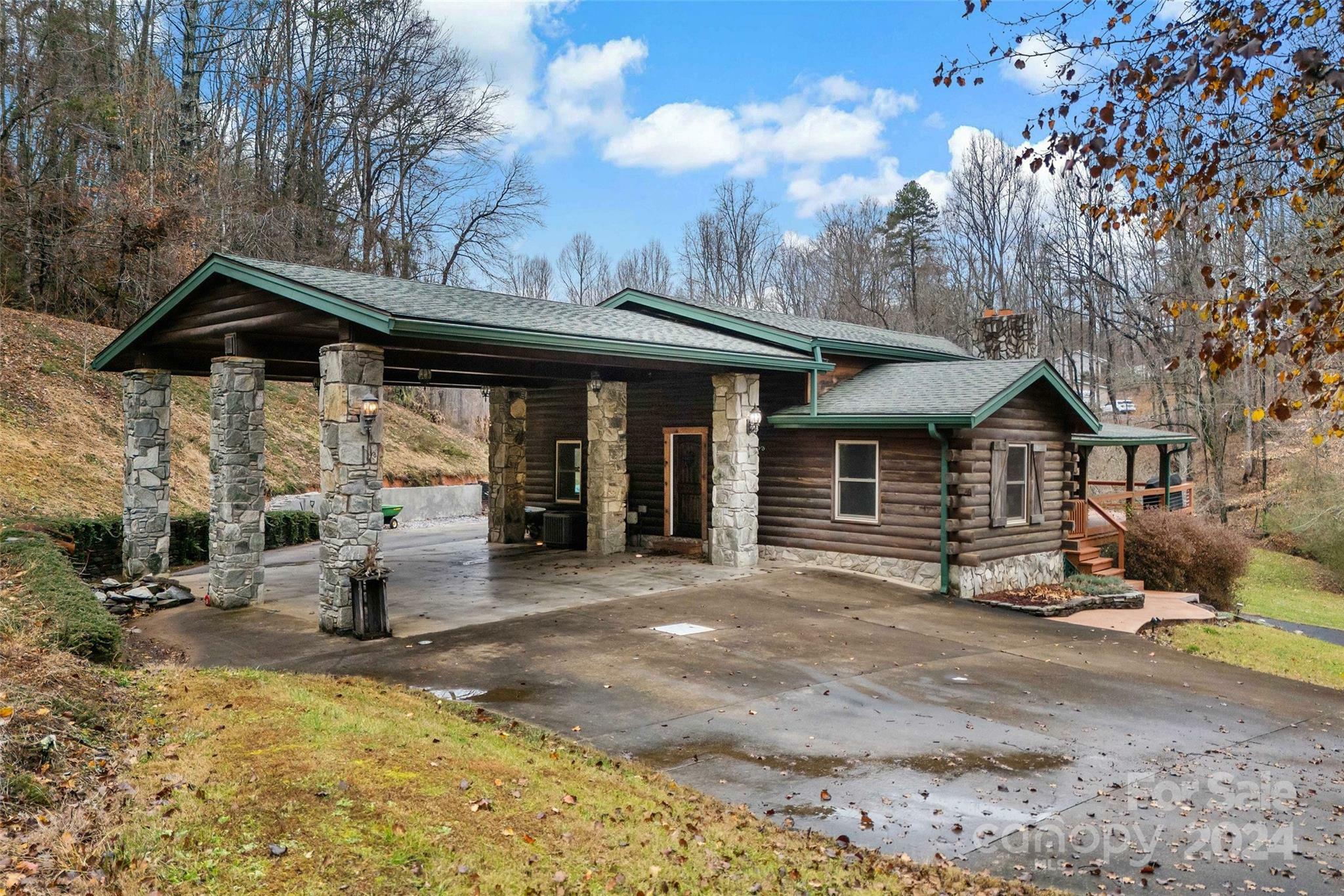 Property Photo:  48 Honeycutt Lane  NC 28761 