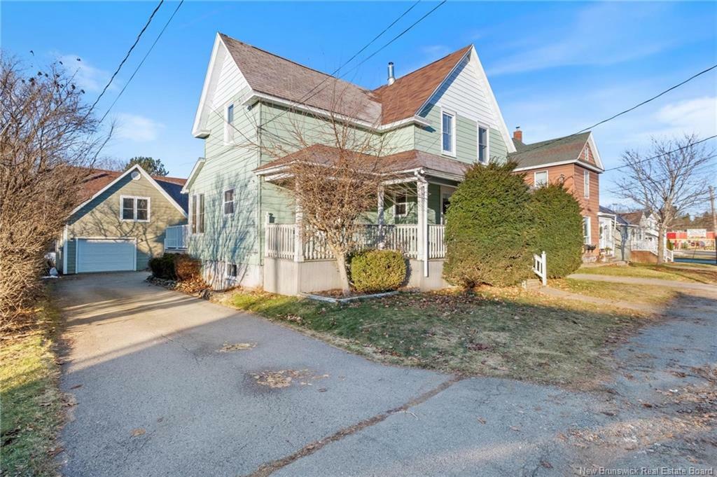 Photo de la propriété: 80 Albert Street NB E4E 1K5
