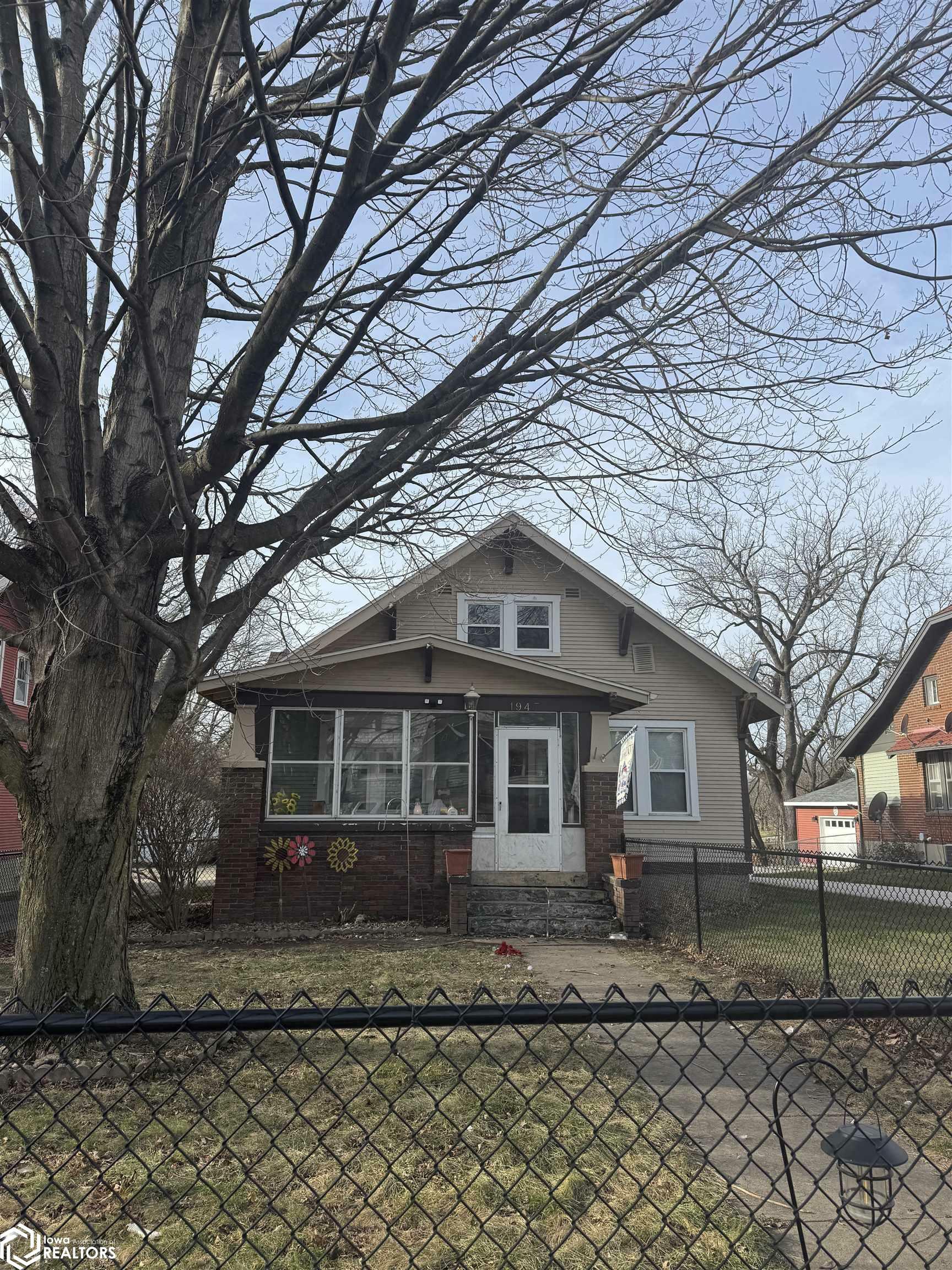 Property Photo:  1947 Sunnyside Avenue  IA 52601 