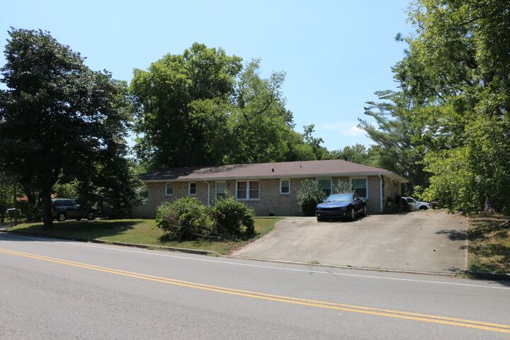 Property Photo:  2292 Old Ashland City Rd  TN 37043 