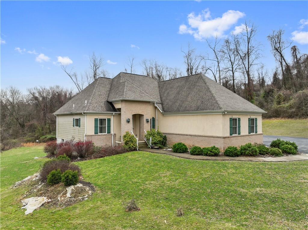 Property Photo: 931 Lynn Avenue PA 15012