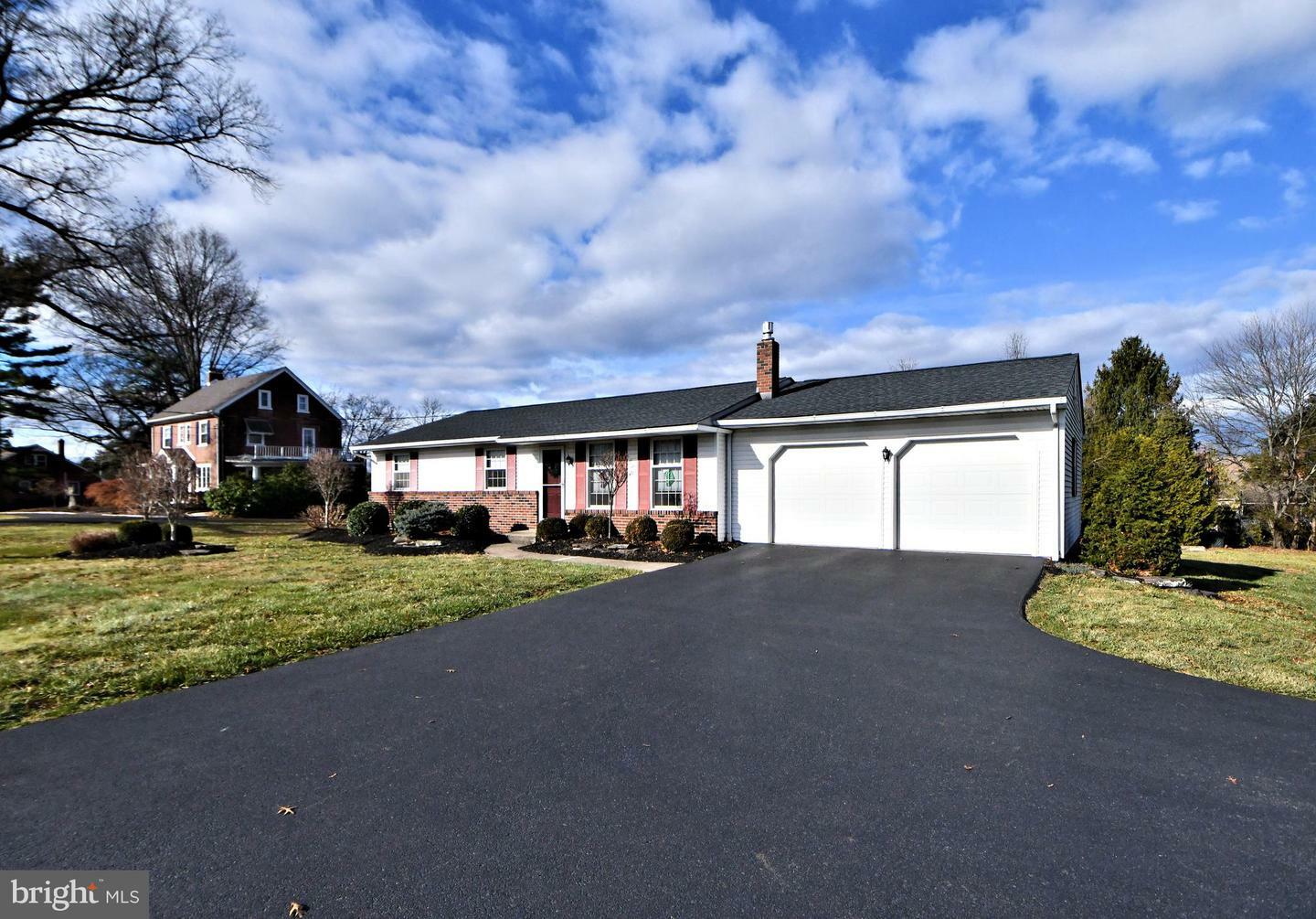 Property Photo:  147 Telford Pike  PA 18969 