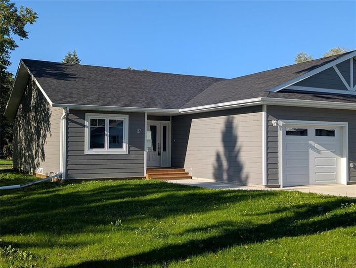 27 3rd Street Southwest  Erickson MB R0J 0P0 photo