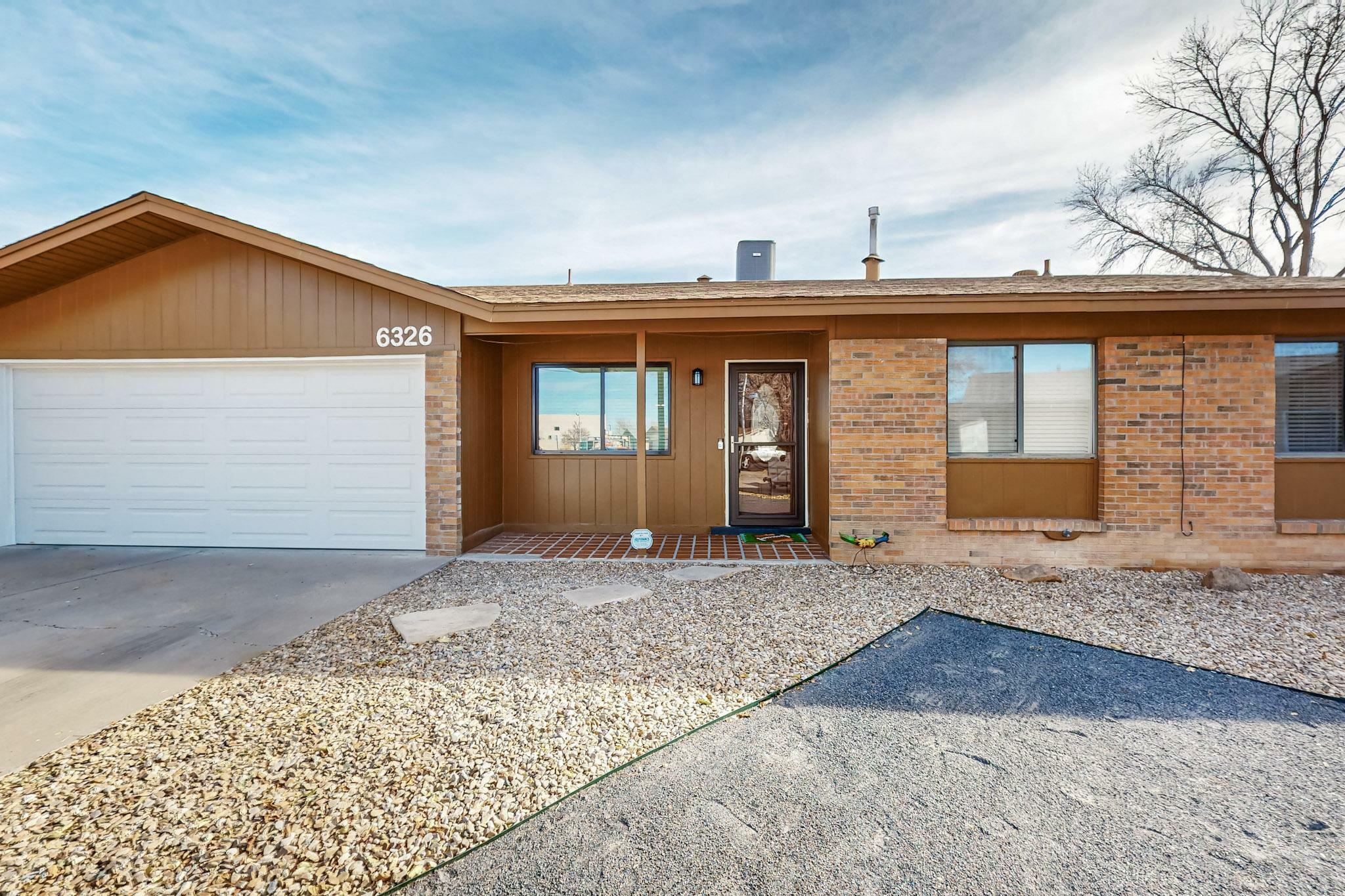 6326 Forest Hills Court NE  Albuquerque NM 87109 photo