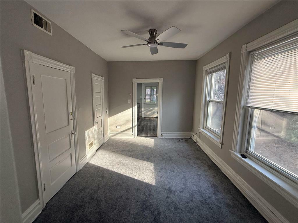 Property Photo:  901 Hayes Street 5  PA 18015 