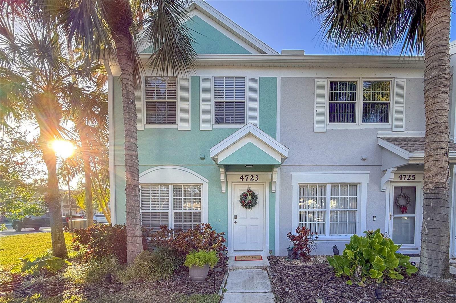 Property Photo:  4723 Sabal Key Drive  FL 34203 