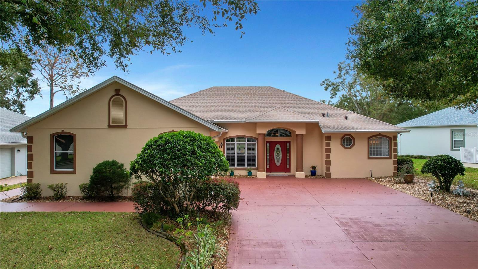 Property Photo:  5509 Grove Manor  FL 32159 