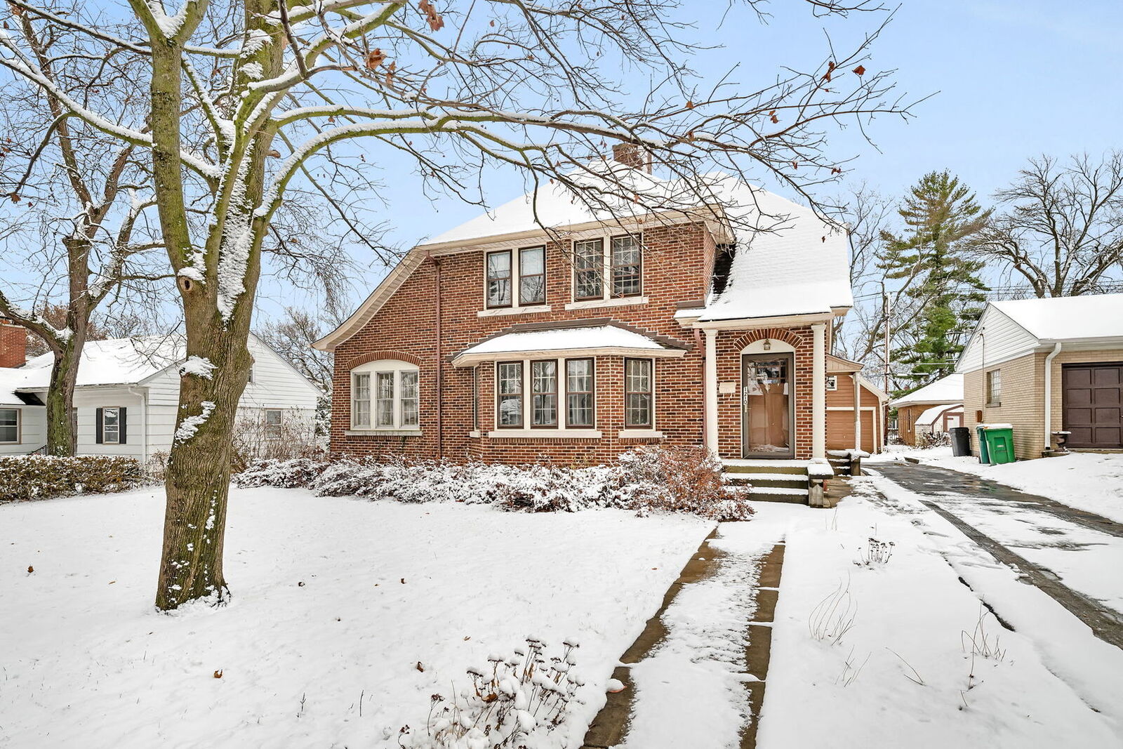 Property Photo: 1210 W Acres Road IL 60435