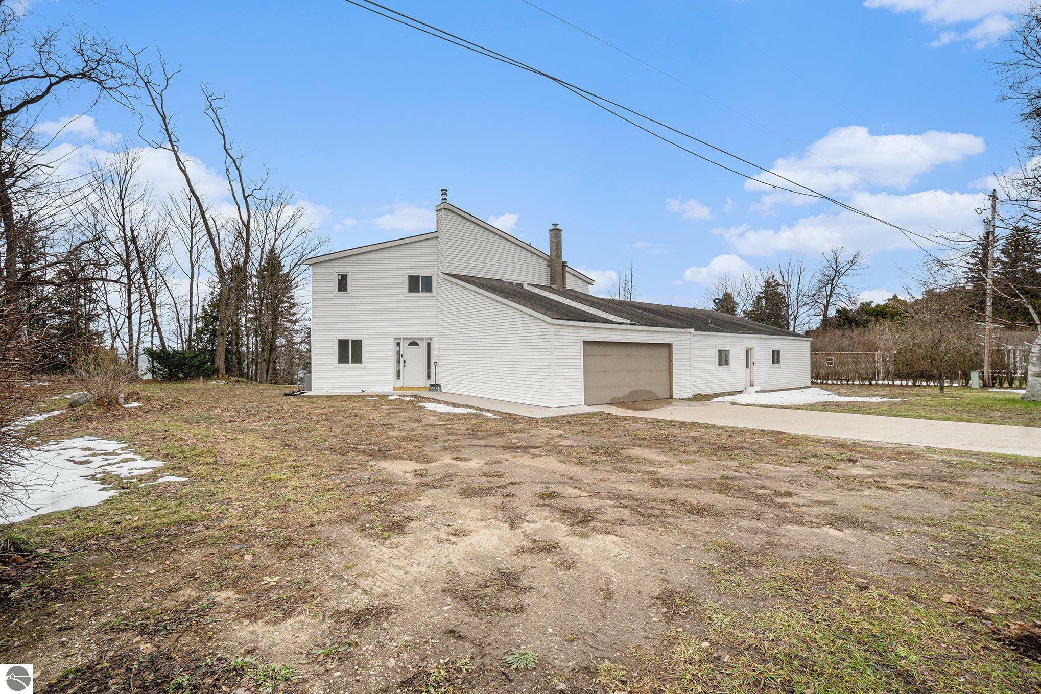 Property Photo:  15825 Upper Birch Drive  MI 49686 