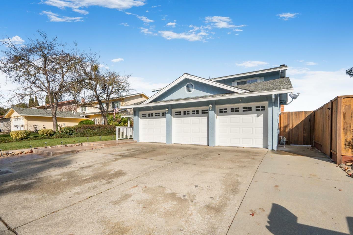 Property Photo:  780 La Crosse Drive  CA 95037 