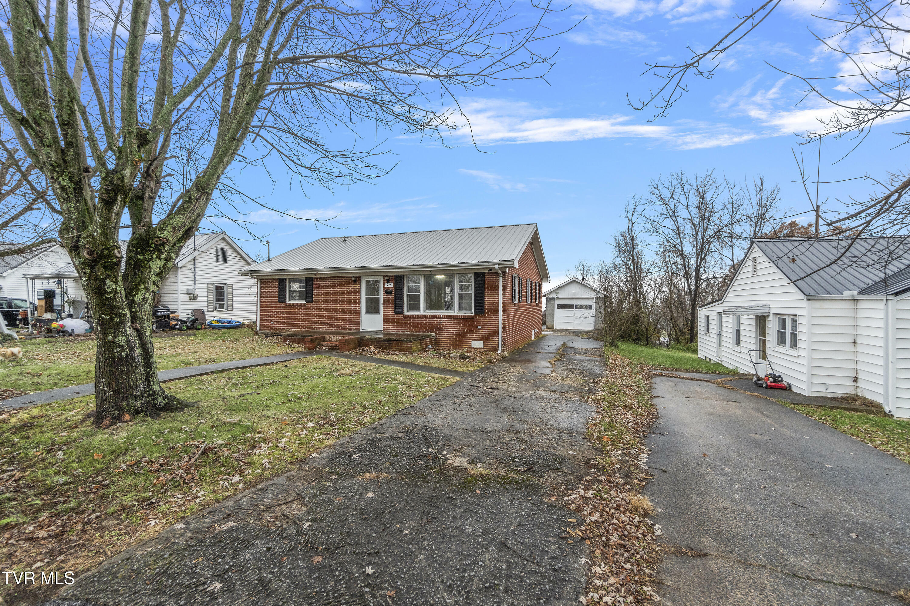 Property Photo:  319 North Highland Avenue  TN 37745 