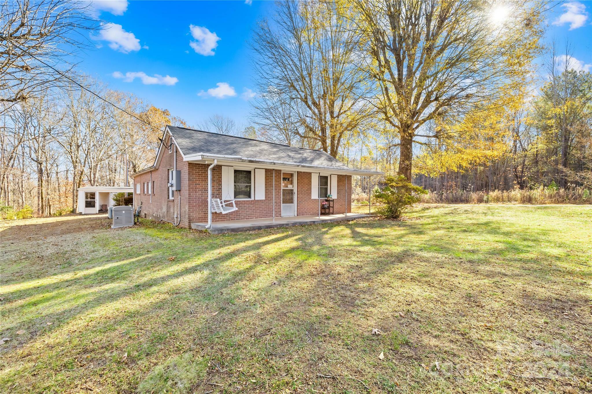 Property Photo:  513 Pineville Road  NC 28677 