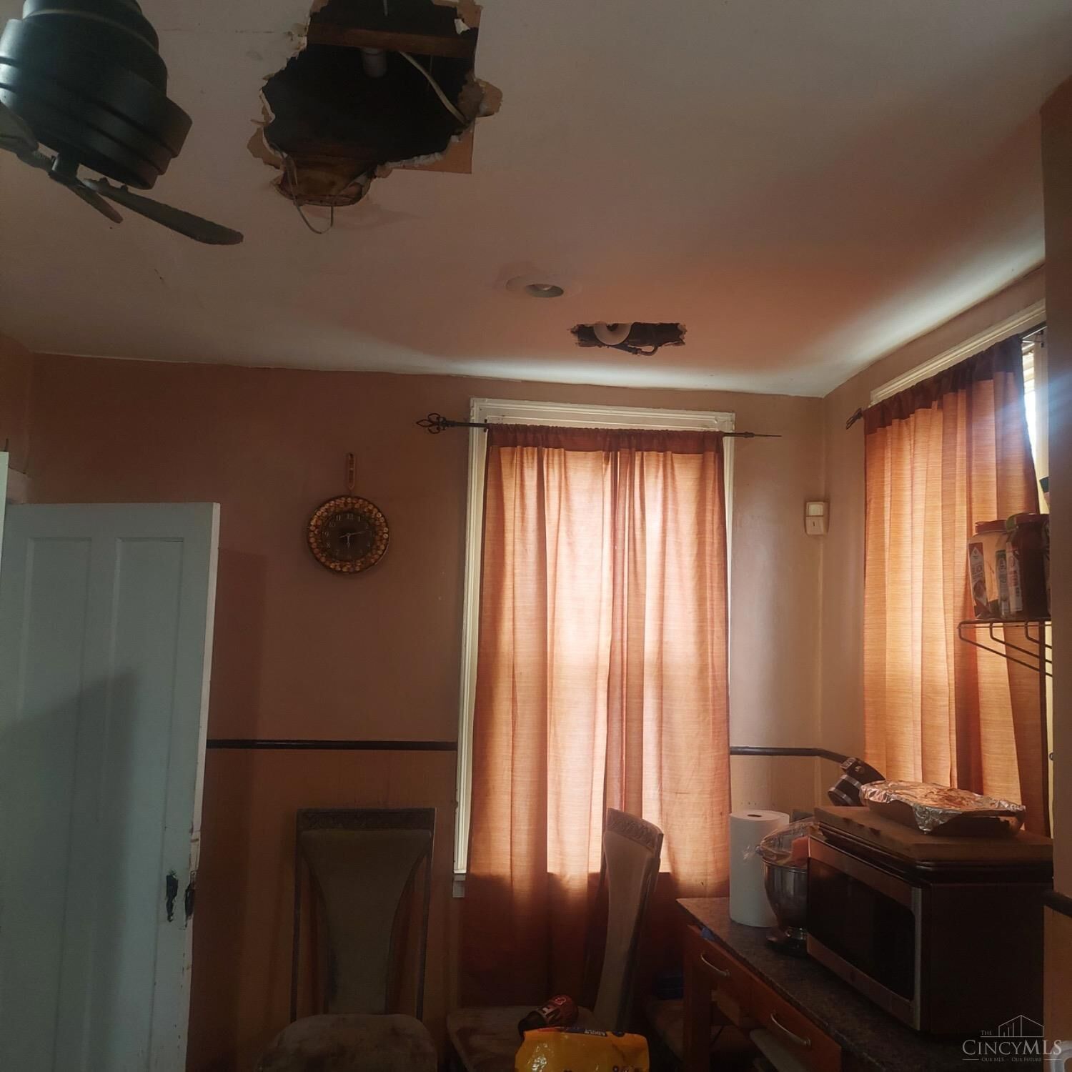 Property Photo:  6531 Hamilton Avenue  OH 45224 