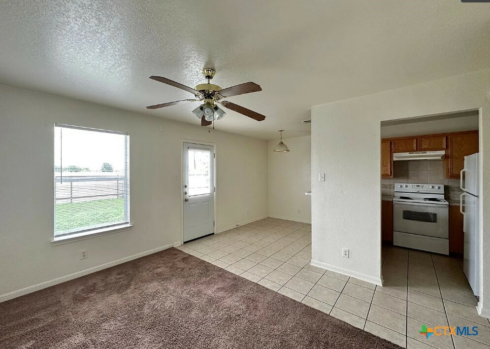 Property Photo: 1401 Chips Drive A TX 76549