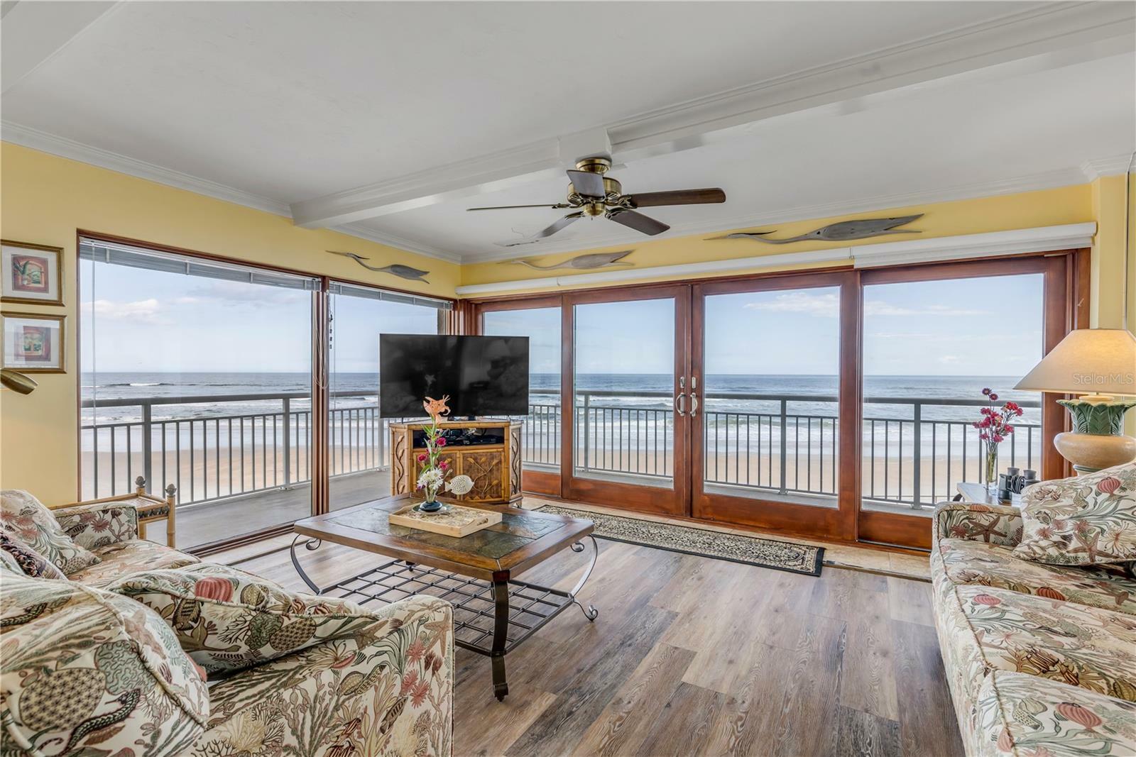 Property Photo: 4811 Saxon Drive C102 FL 32169