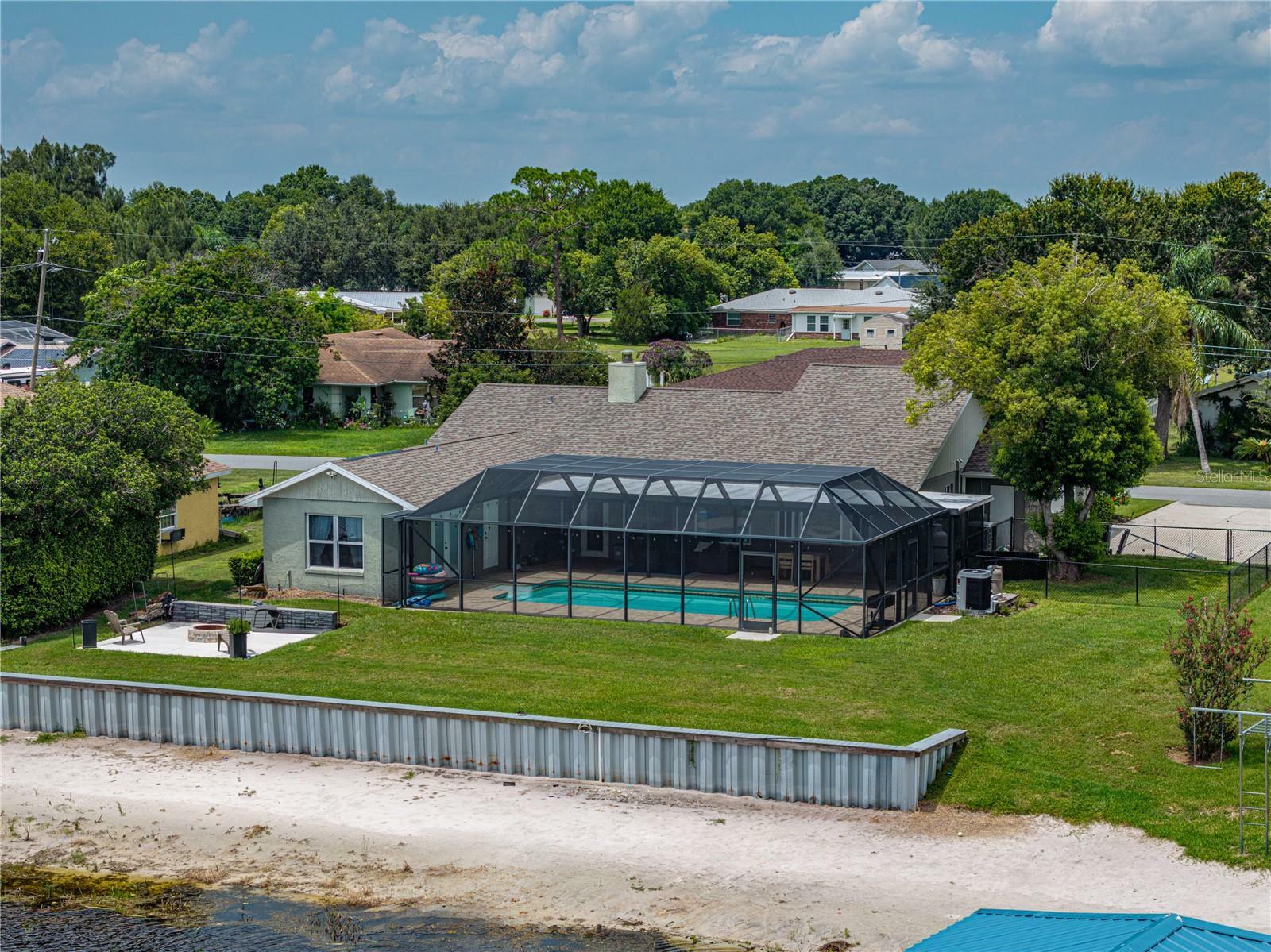 Property Photo:  328 Sunshine Drive  FL 33859 