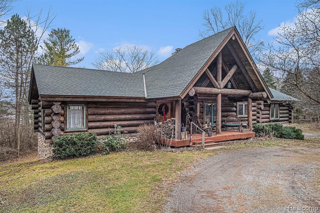 Property Photo: 121 Davis Lake Road MI 48446 1468