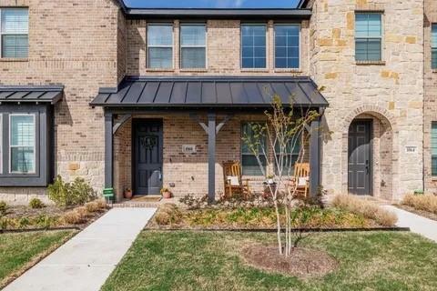 Property Photo:  1060 Homestead Way  TX 76226 