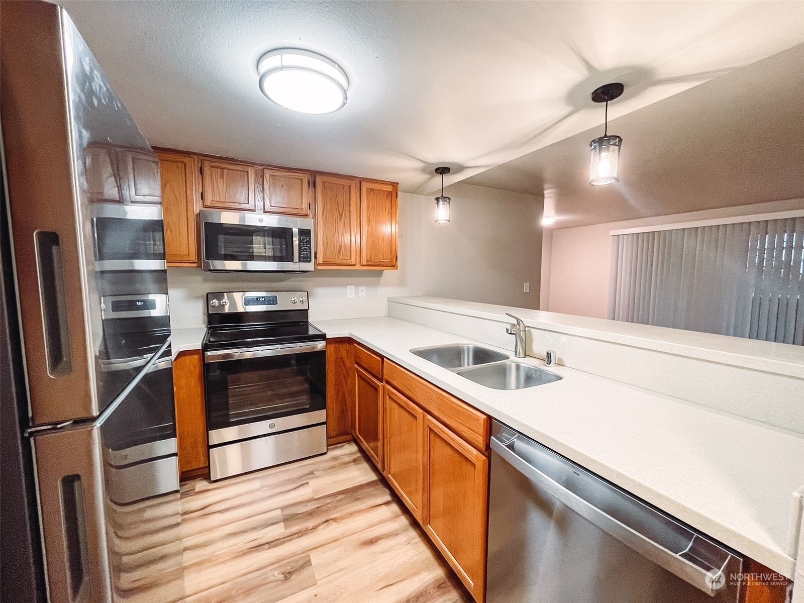 Property Photo: 1455 E Harrison Street A3 WA 98112