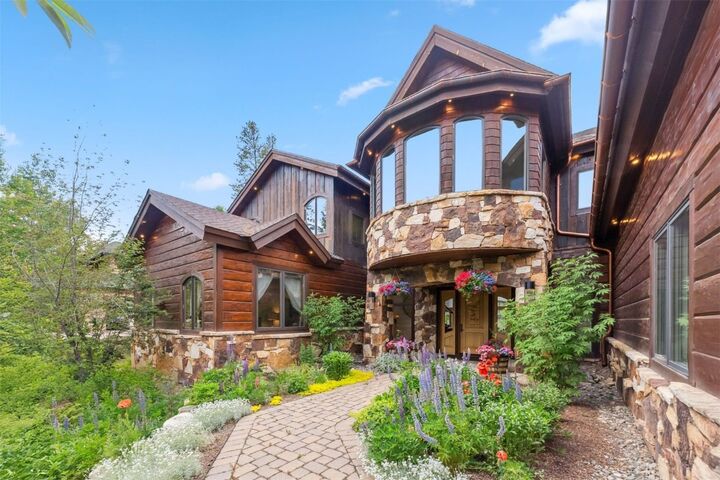 Property Photo: 127 Windwood Circle CO 80424