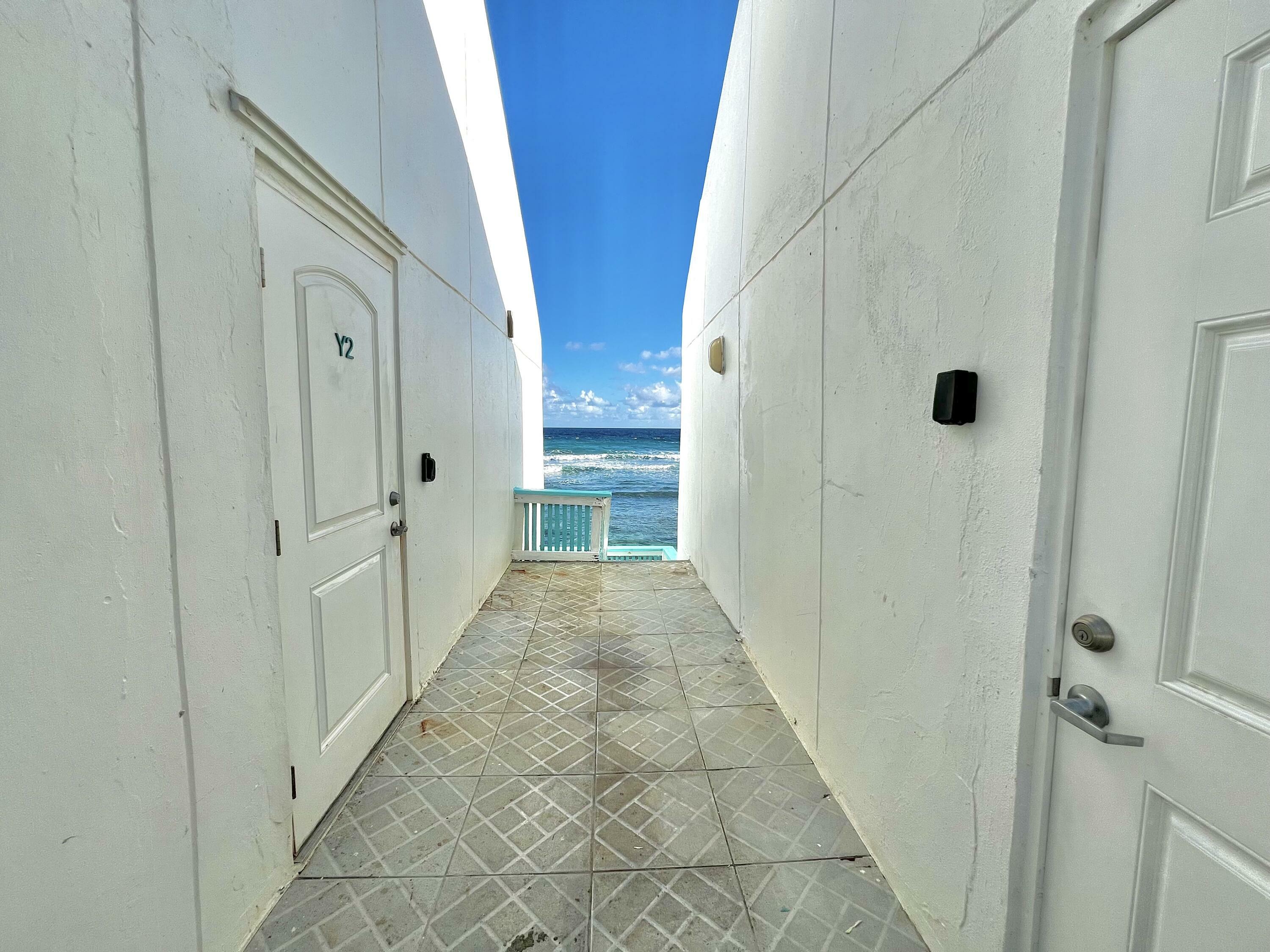 Property Photo: Z-2 La Grande Princesse Co VI 00820