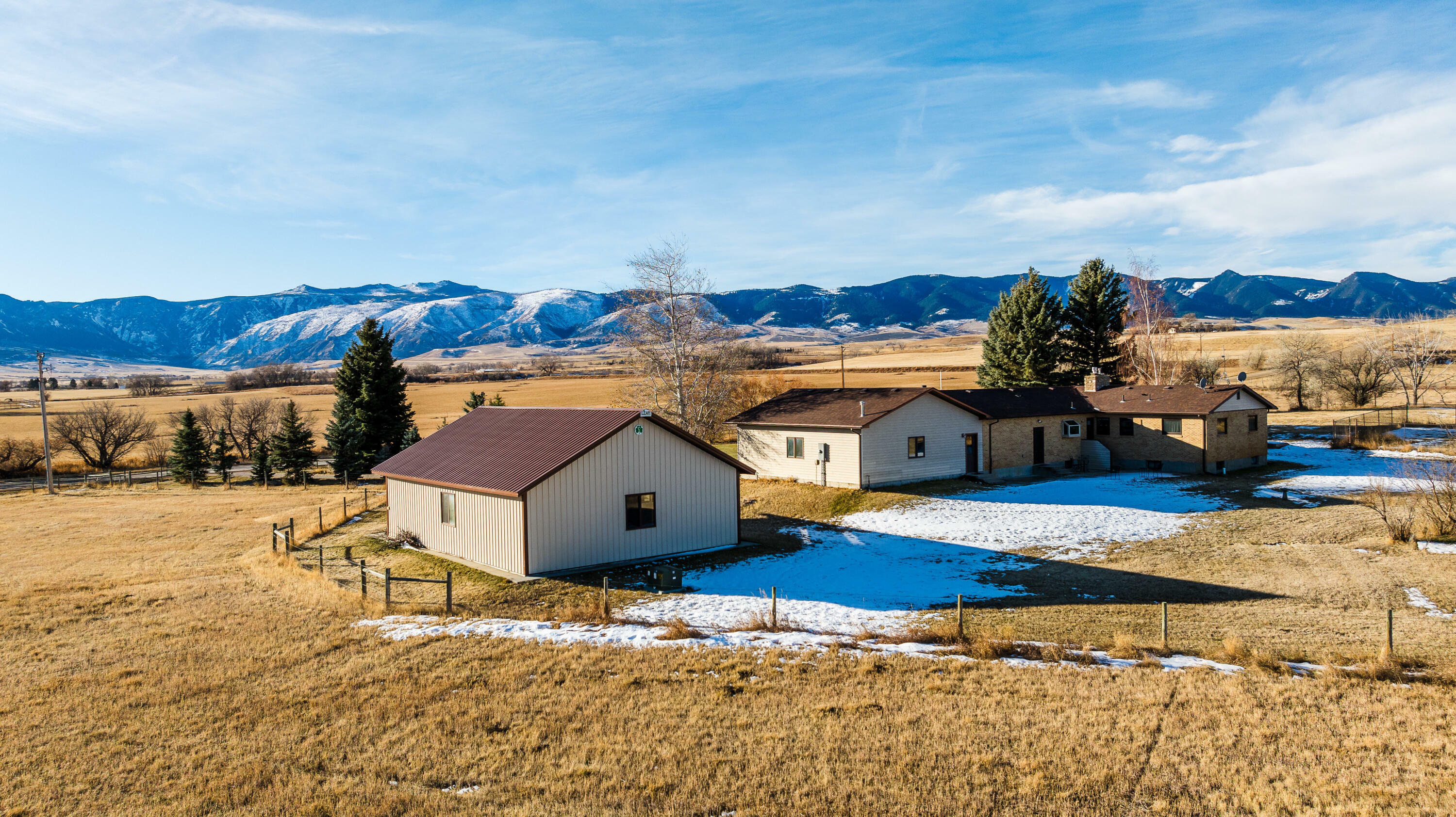 Property Photo:  1001 Beaver Creek Road  WY 82833 