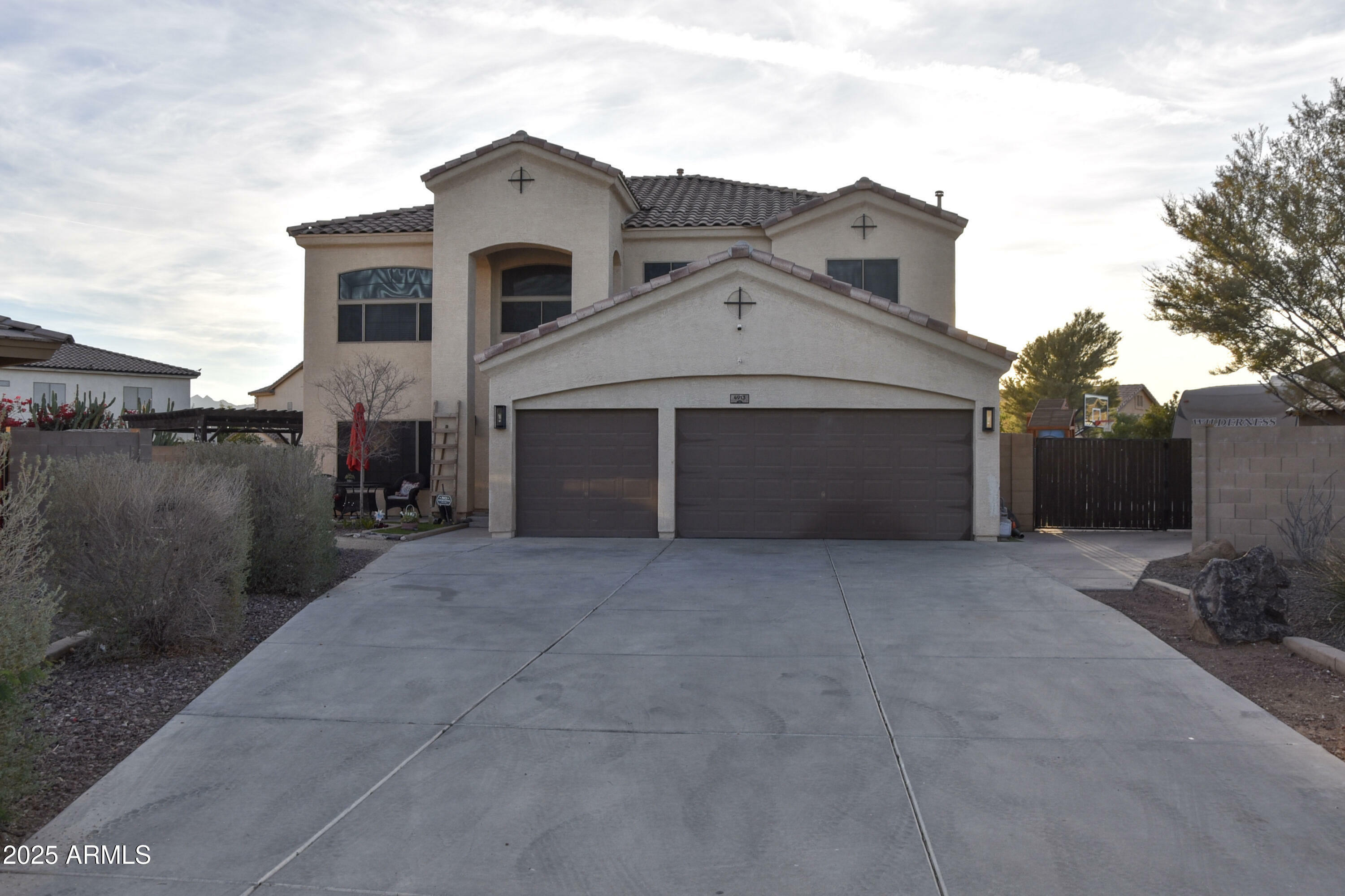 4913 W Pedro Lane  Laveen AZ 85339 photo