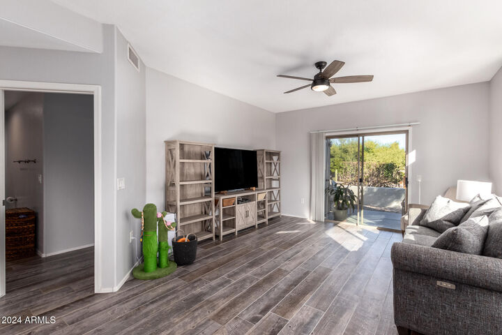 Property Photo: 16811 E El Lago Boulevard 103 AZ 85268