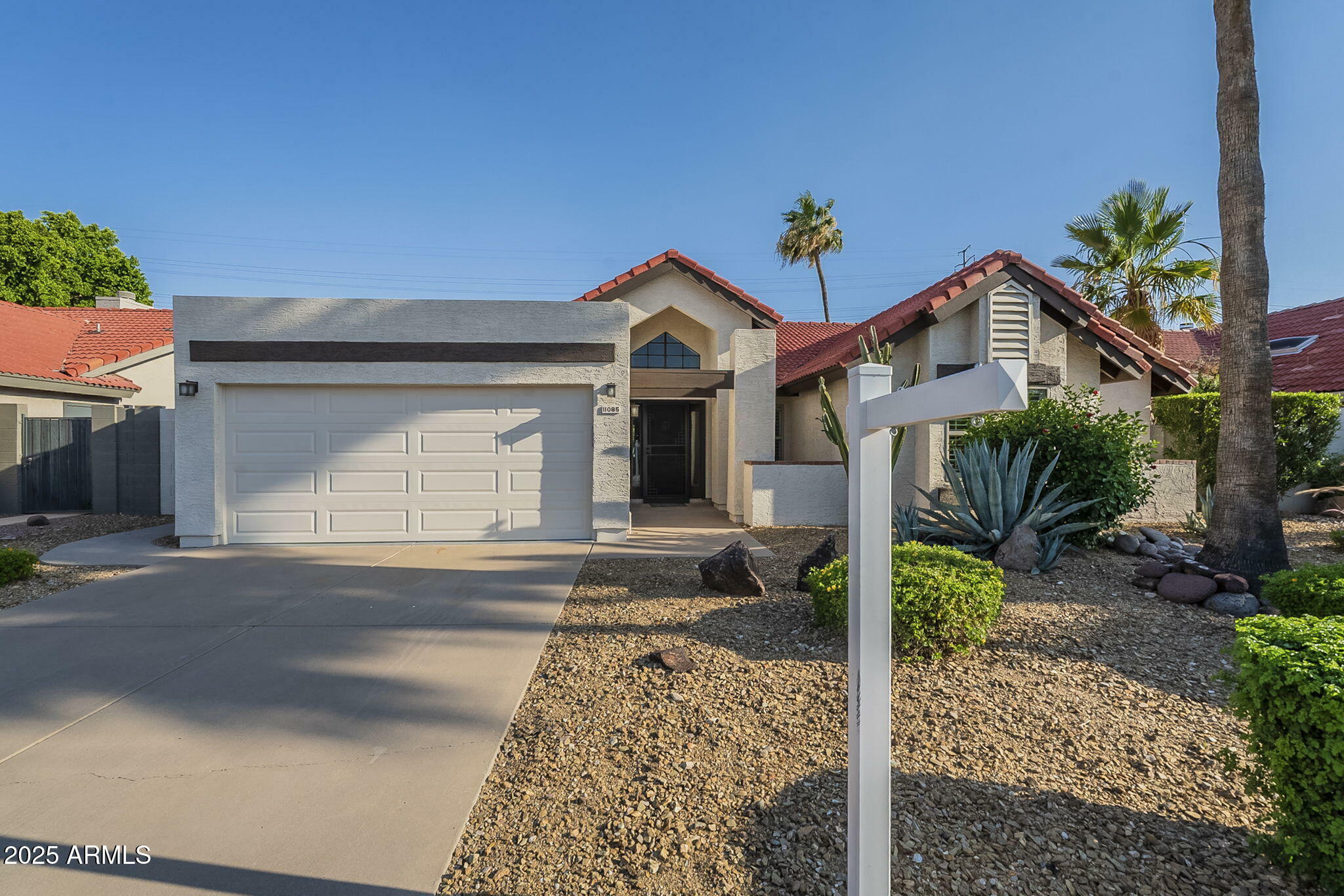 Property Photo: 11085 E Becker Lane E AZ 85259