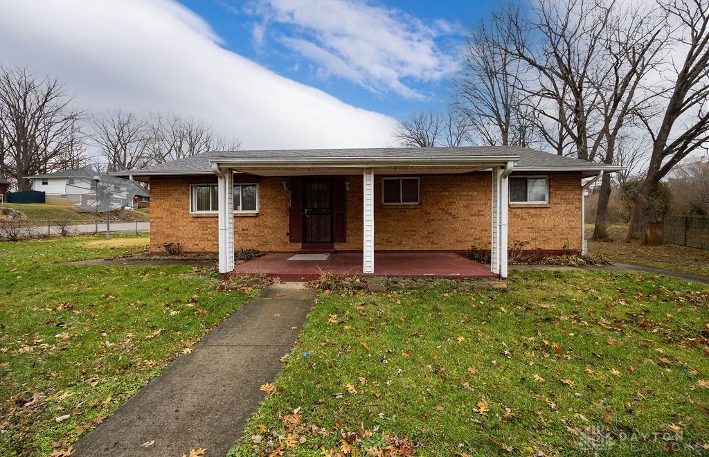 Property Photo:  2192 Alpena Avenue  OH 45406 