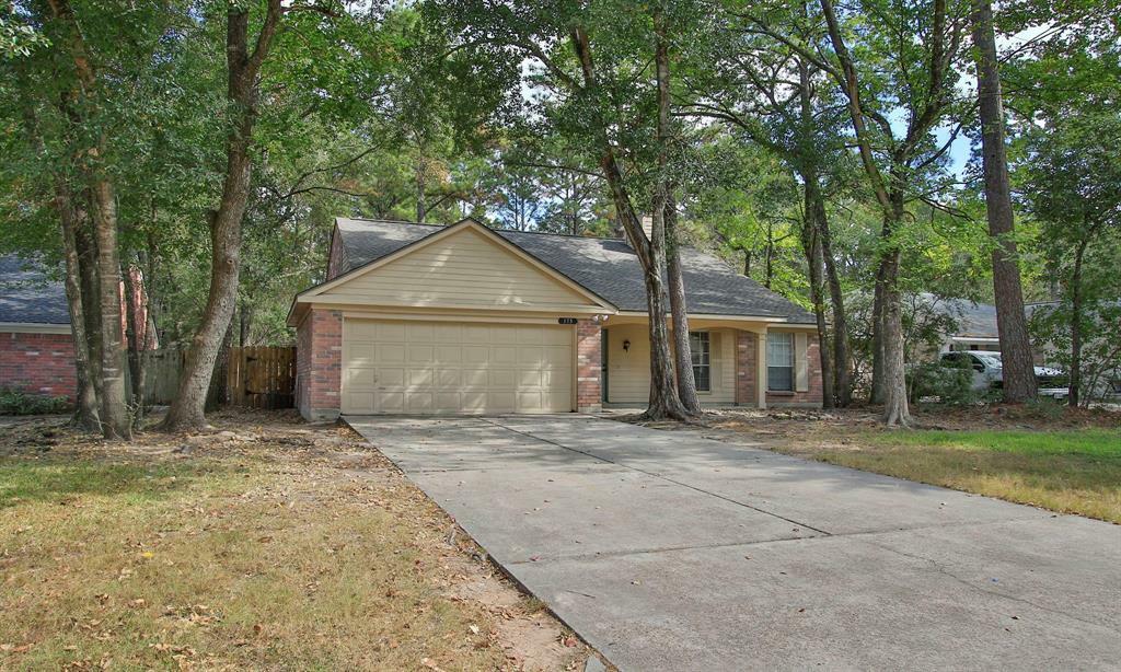 Property Photo:  175 Sandpebble Drive  TX 77381 