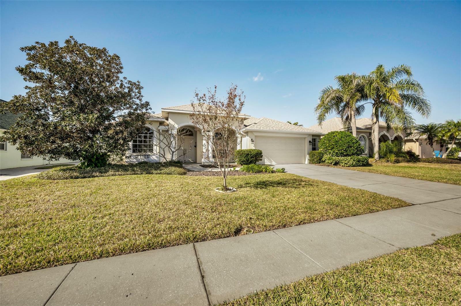 Property Photo:  2035 Larissa Court  FL 34655 