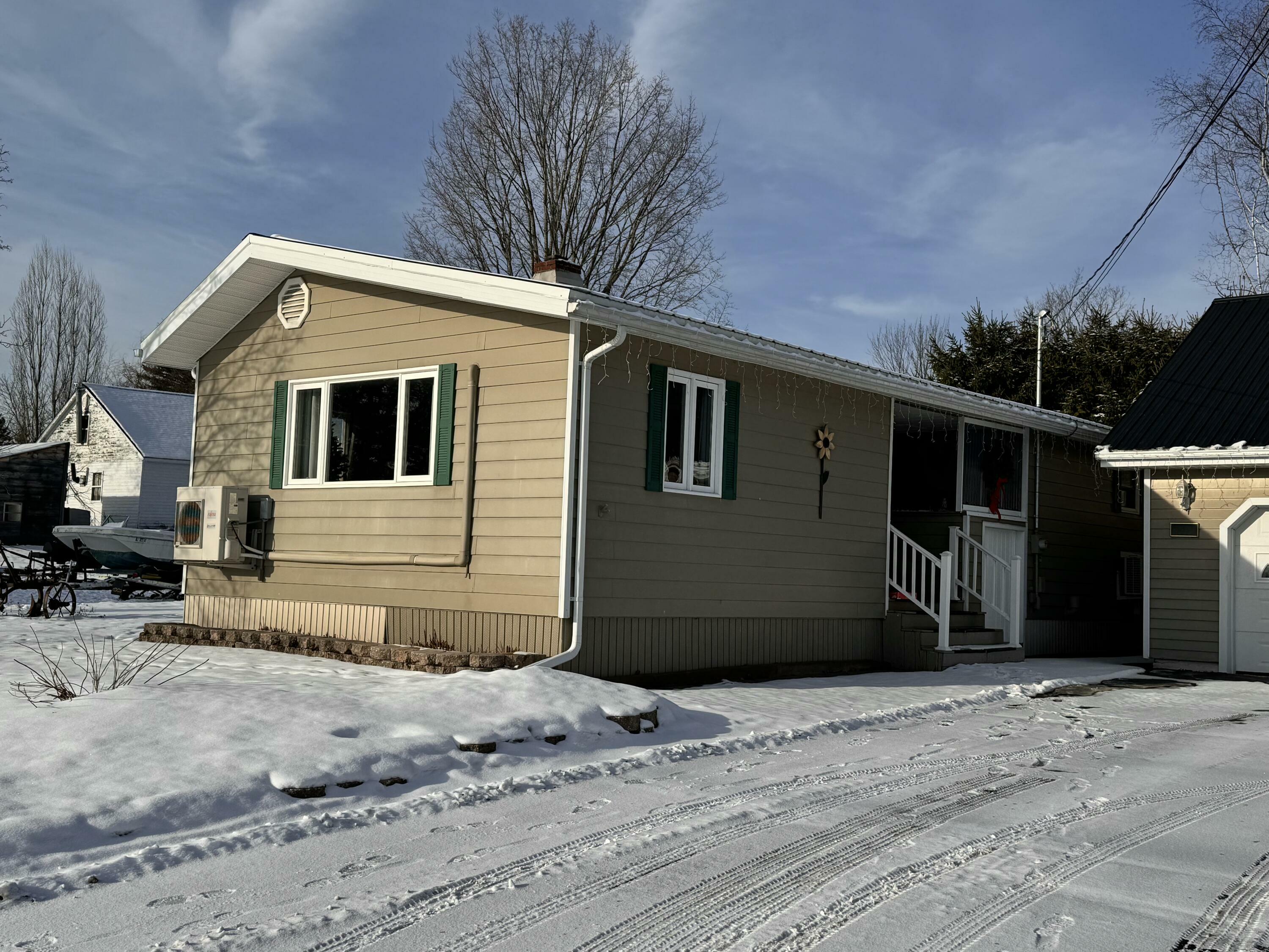 Property Photo:  142 Pine Street  ME 04756 