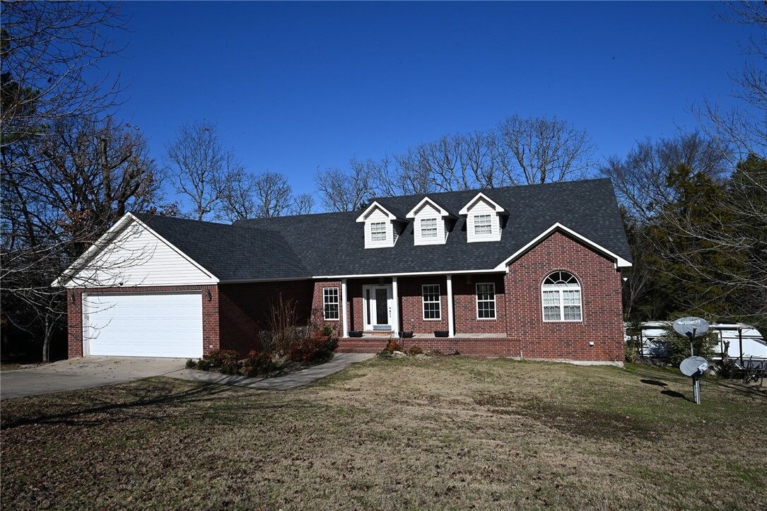 Property Photo: 6527 Creek Road AR 72949