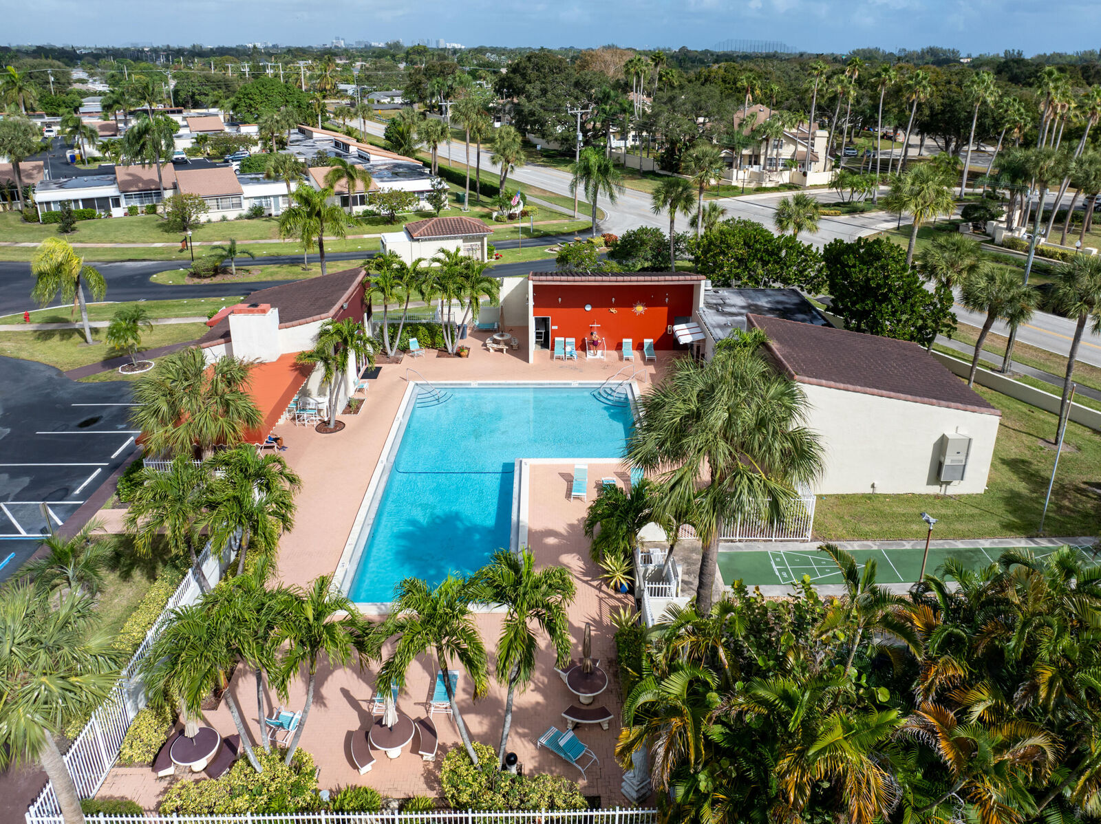 Property Photo:  2528 Boundbrook Drive S 208  FL 33406 